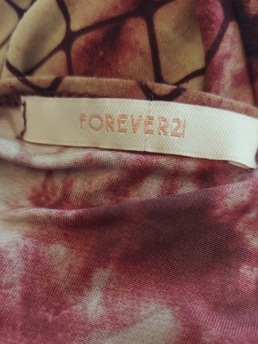 Forever 21 Maroon Tie-Dye Mesh Grid Scoop Neck Top - Picture 5 of 5
